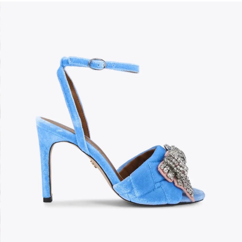 KENSINGTON BOW SANDAL